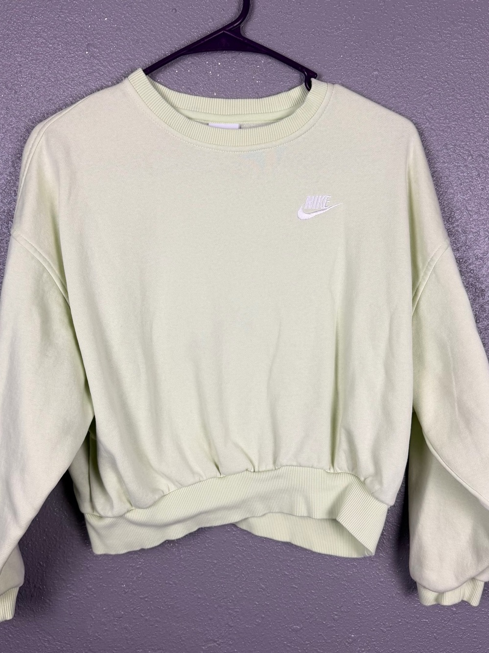 Nike Sportswear Club Fleece Girls’ Boxy Crew Neck Sweatshirt Lime Green Large